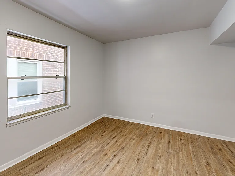198 N Portage Path #12 — Photo 8