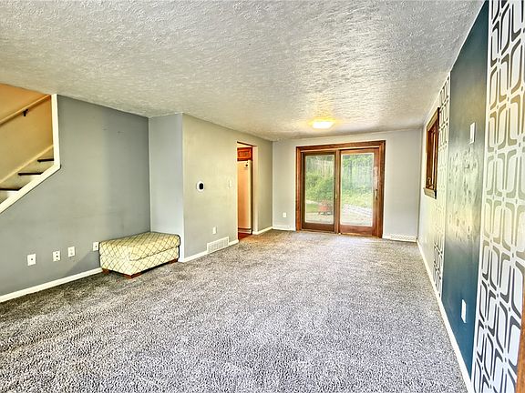 4th image of 3559 Strathmoor Dr