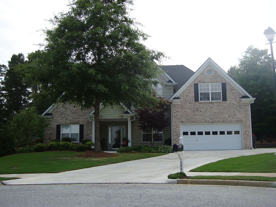 1st image of 605 Aya Cir