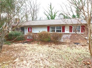 4504 Stonewall Rd NW, Roanoke, VA 24017