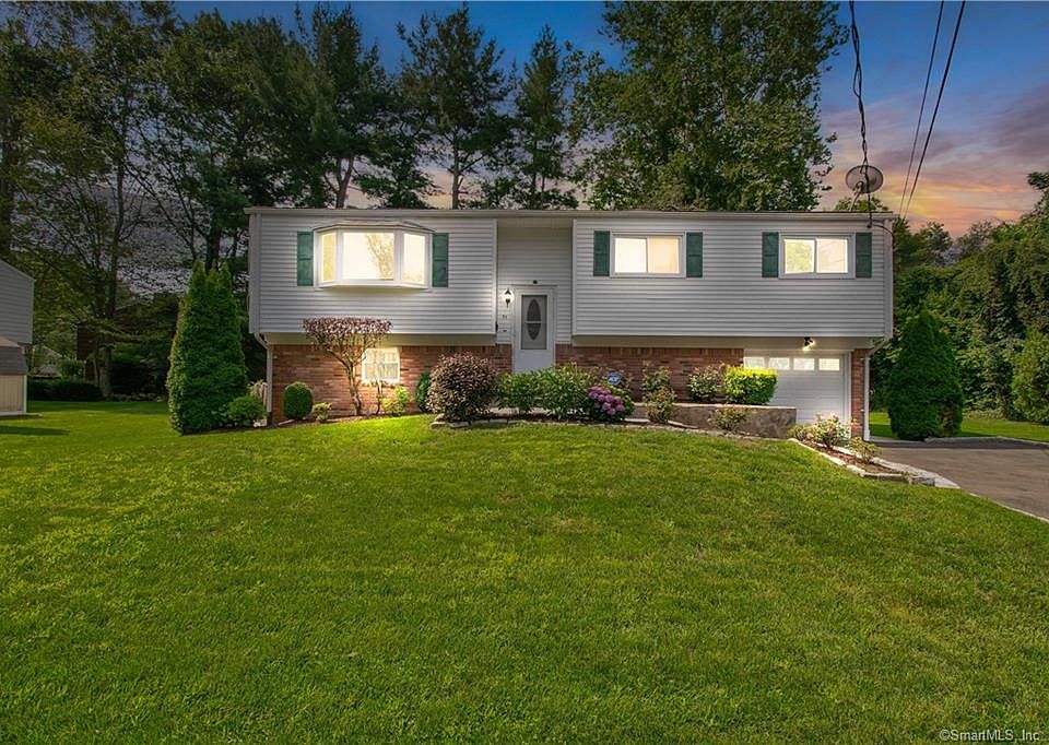 1st image of 35 Donata Ln