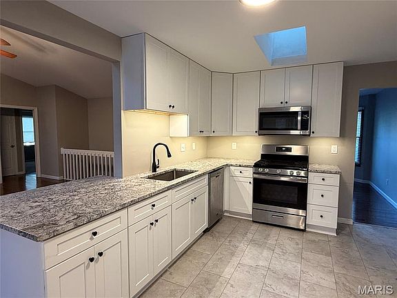 2nd image of 3 Palladio Park Ct