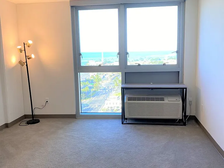 988 Halekauwila St #1911 — Photo 4