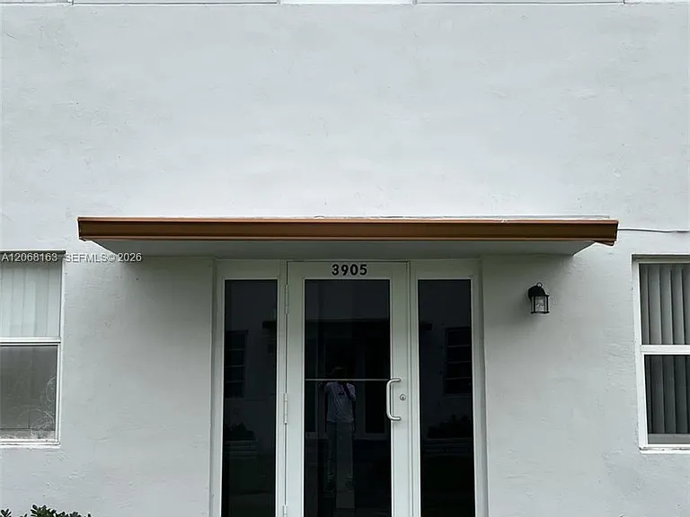 3911 W Flagler St #2C — Photo 1