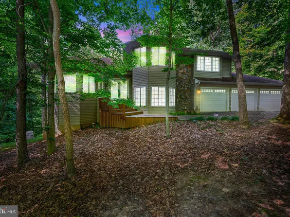 5500 Single Oak Hill Ct, Woodbridge, VA 22192