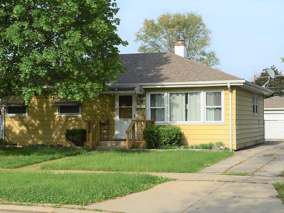 1st image of 8721 S 51st Ave