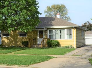 8721 S 51st Ave, Oak Lawn, IL 60453