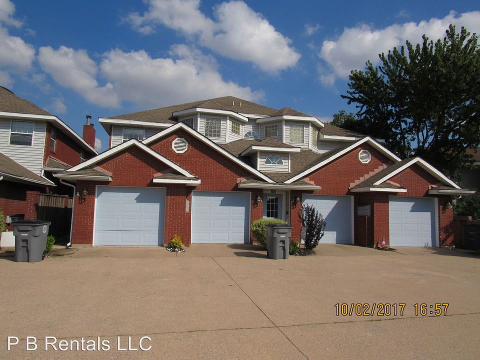 1st image of 501 NW Fairway Villa Pl APT 2
