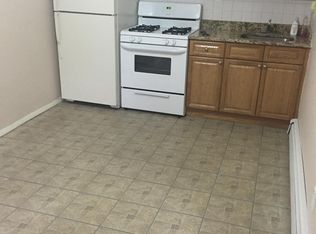 423 Stobe Ave, Staten Island, NY 10306