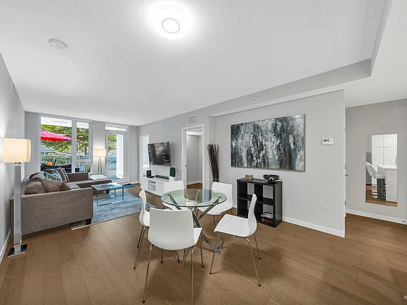 5th image of 2888 Cambie St #225