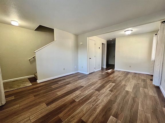 5th image of 2801 Highcliff Ct APT 9