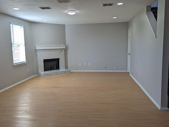 4th image of 1652 Wynfield Dr