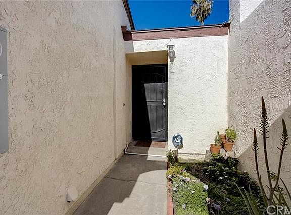 5th image of 724 La Jolla Ave