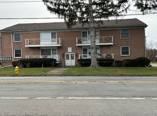 4175 Seneca St APT 10, West Seneca, NY 14224