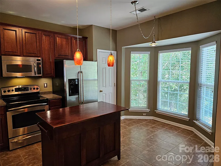 12955 Bullock Greenway Blvd — Photo 10