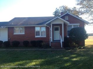 169 Ilene Saunders Rd, Coldwater, MS 38618