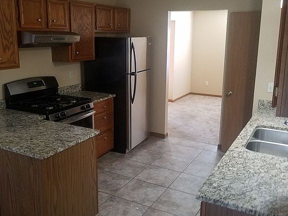 5th image of 1598 Saddlegate Ct