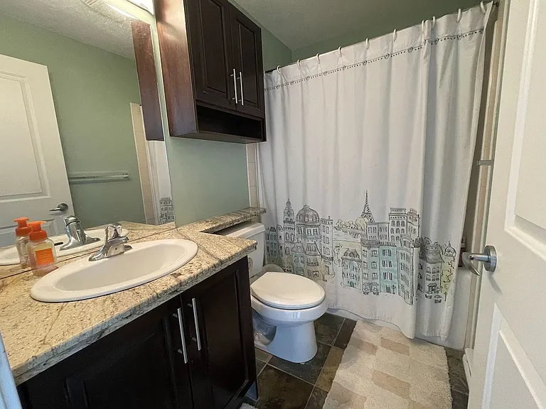 328 21st Ave SW #501 — Photo 40