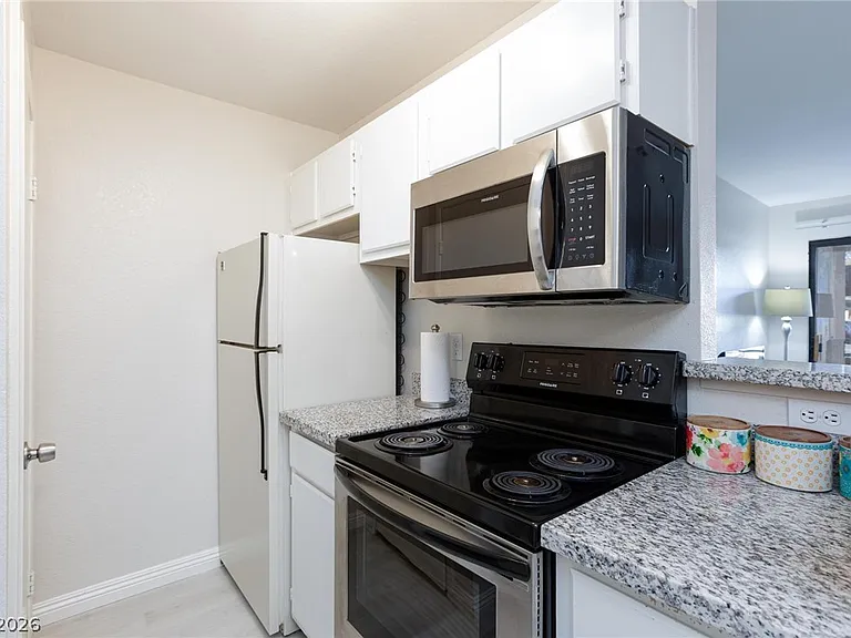 5171 Lindell Rd #103 — Photo 12