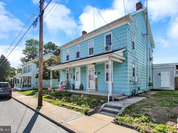 410 3rd St, Hanover, PA 17331