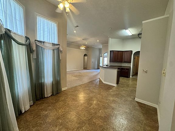 3rd image of 5323 Silver Stone Dr