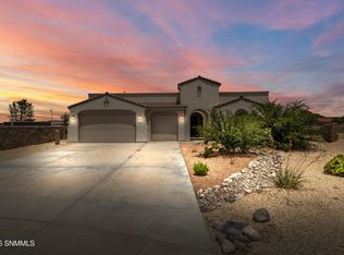 390 Sultan Ct, Las Cruces, NM 88007