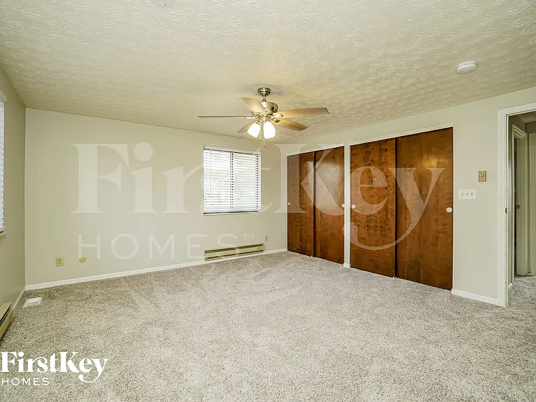 6320 Middleboro Ct — Photo 13