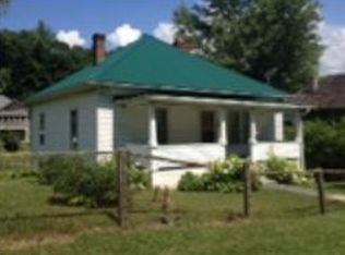 311 Ridge Ave, Appalachia, VA 24216