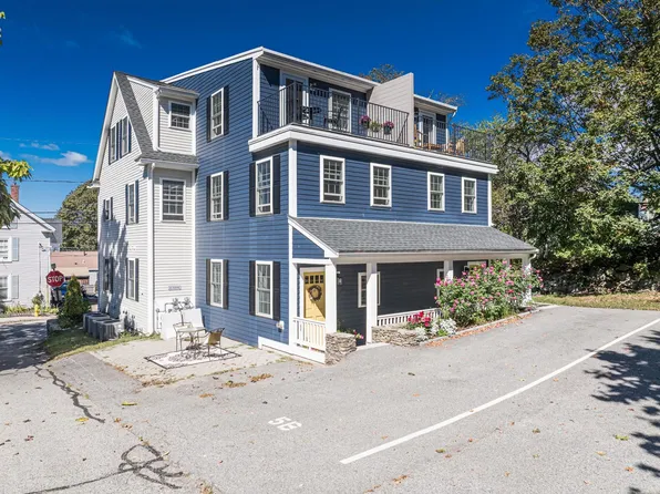 5 Pleasant Street #A, Kittery, ME 03904