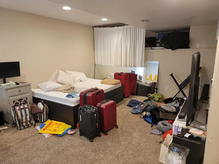 basement recreation room