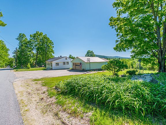 4th image of 273 Lords Hill Road