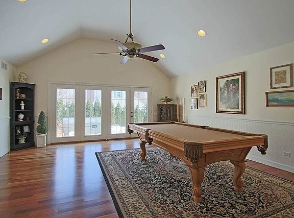 5th image of 28W649 Hawthorne Ln