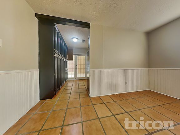 4th image of 4422 Monteith Dr