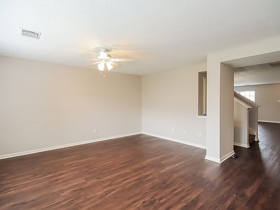 5th image of 15523 Bartlett Pear Ct