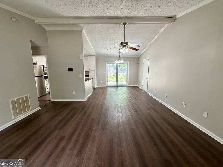 5663 Saint Thomas Dr — Photo 3