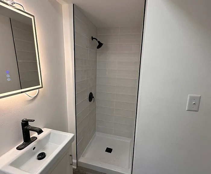 2948 Shelby St #D — Photo 3