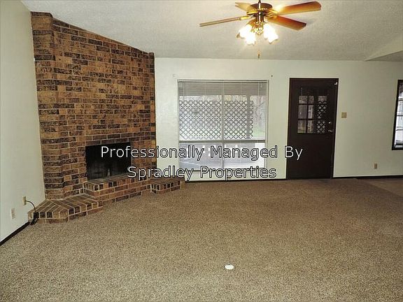 4th image of 804 Bunker Hill Dr
