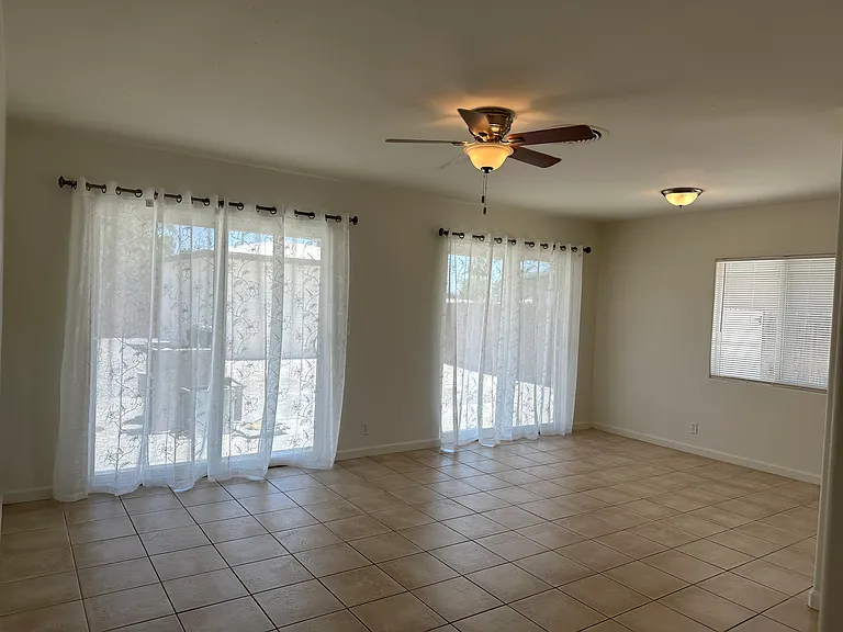 44900 Rubidoux St — Photo 3