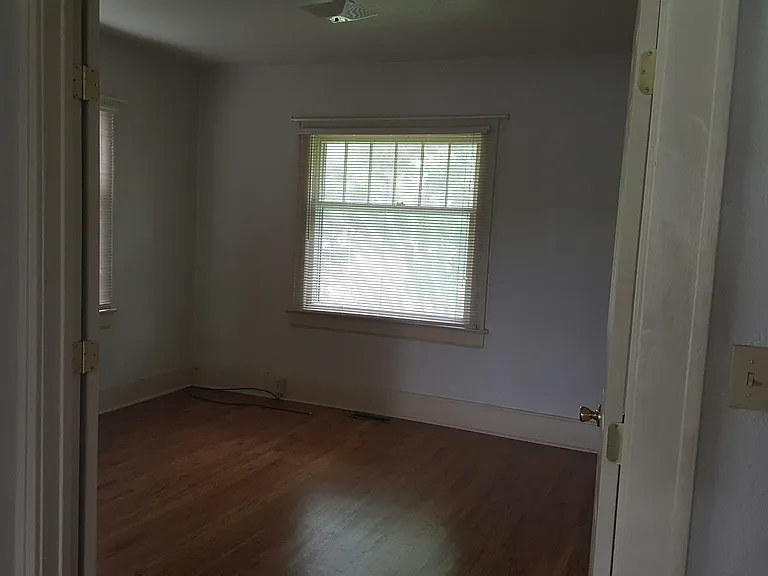 802 bedroom_07132015