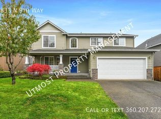 1833 N 9th Way, Ridgefield, WA 98642