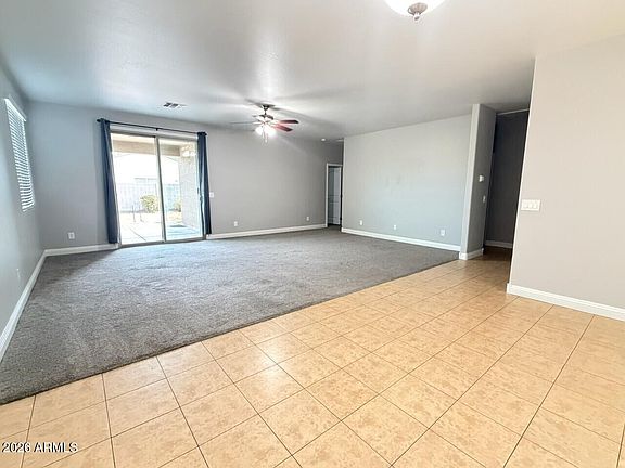 3rd image of 1810 W Loemann Dr