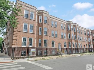 4957 S Calumet Ave APT 3, Chicago, IL 60615