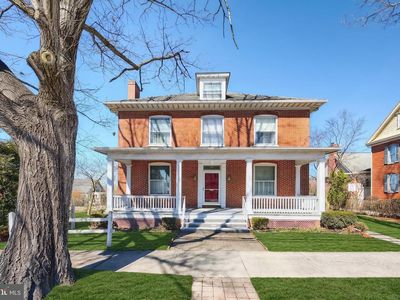 318 Lincoln Way W, New Oxford, PA, 17350