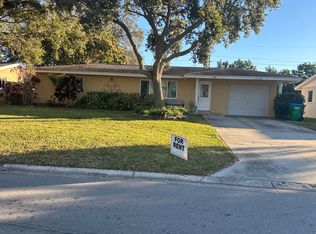 11648 78th Ter, Seminole, FL 33772