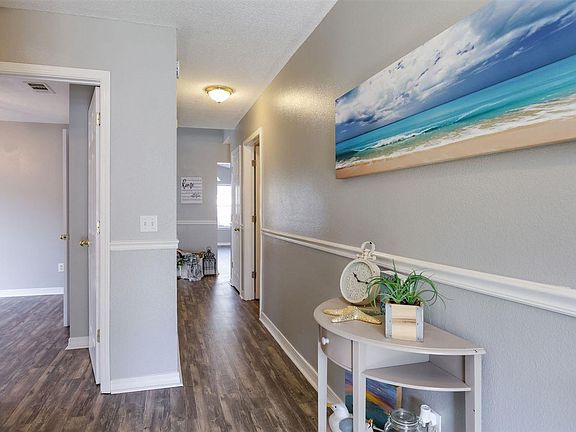 3rd image of 1257 Greystone Ln