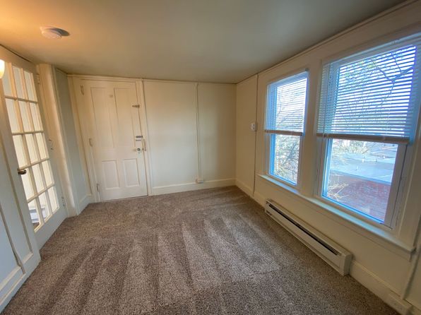 516 W James St APT 4