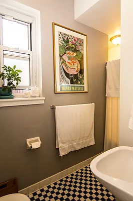 Rented by FirstService Realty (legacy) | media 32