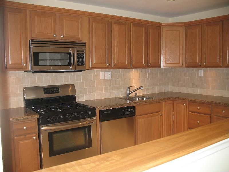 1st image of 7 Charles Ln APT 2A