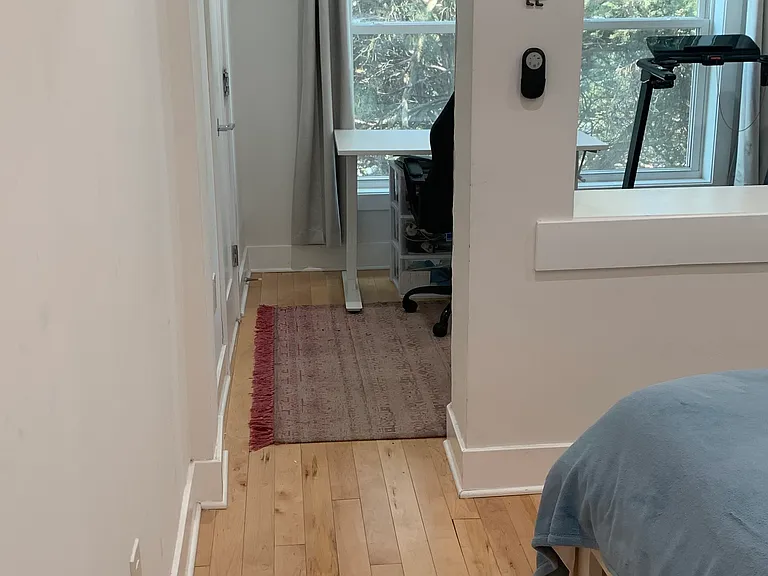 716 Kenyon St NW — Photo 15