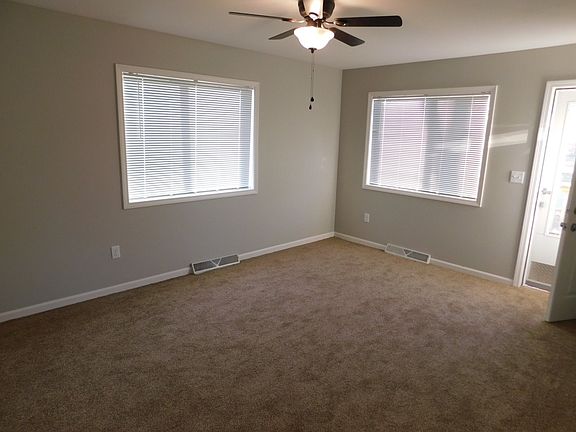 Additional Living Room